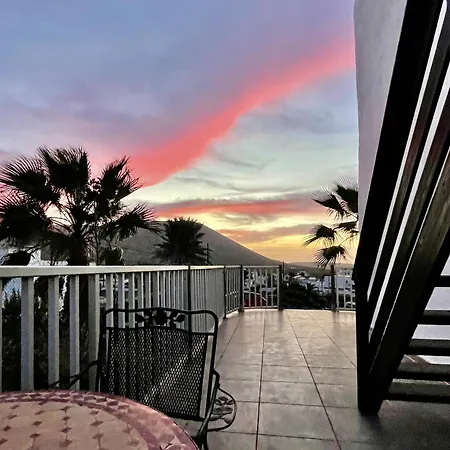 Guest house Casa Cocolores
