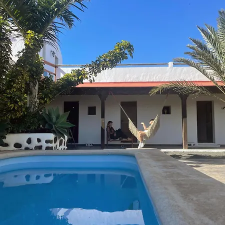 Casa Cocolores Guest house *